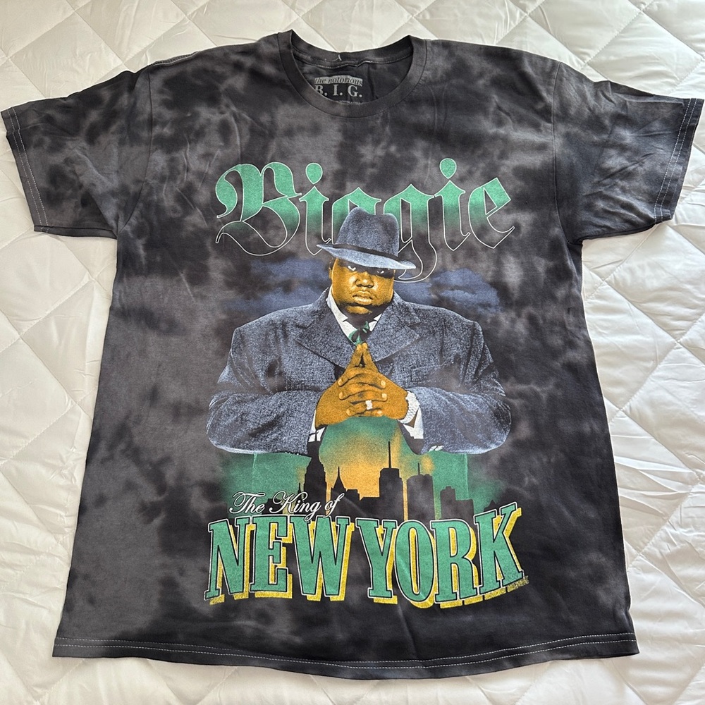 B.I.G. Gray Graphic Tee - Biggie New York Design